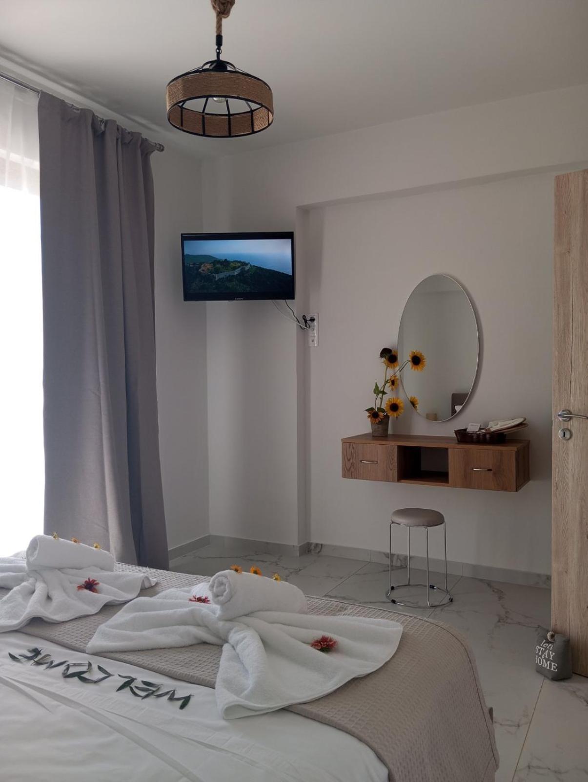 Three Charites Resort Γιάλοβα Εξωτερικό φωτογραφία