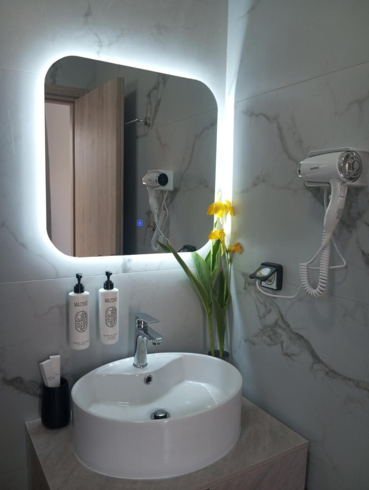 Three Charites Resort Γιάλοβα Εξωτερικό φωτογραφία