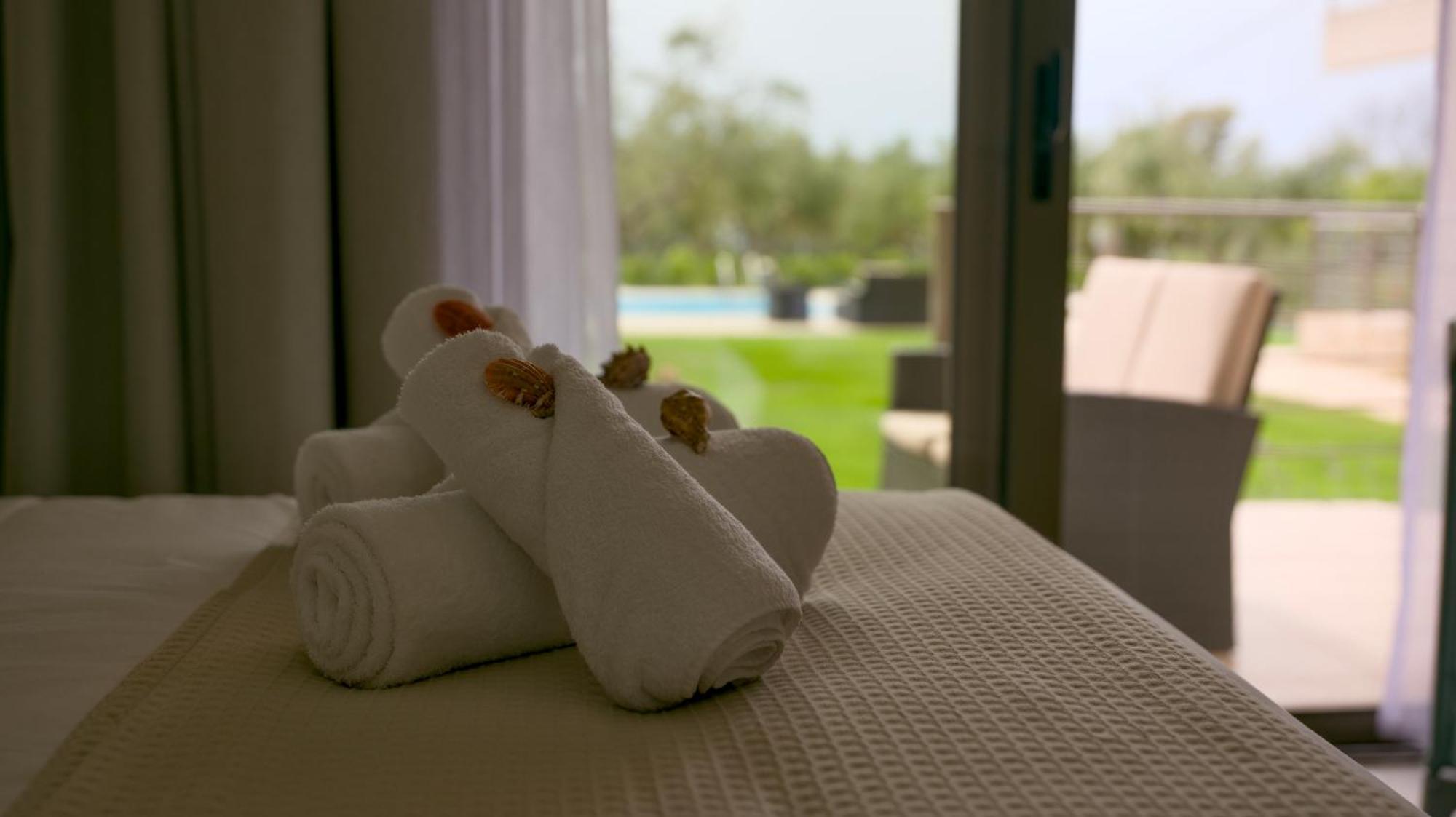 Three Charites Resort Γιάλοβα Εξωτερικό φωτογραφία